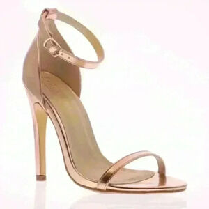 NIB Truffle Collection Helen Full Exposure Rose Gold Metallic Heel Sandal Sz 6US
